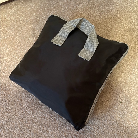 Black collapsing duffel bag - Picture 3 of 4